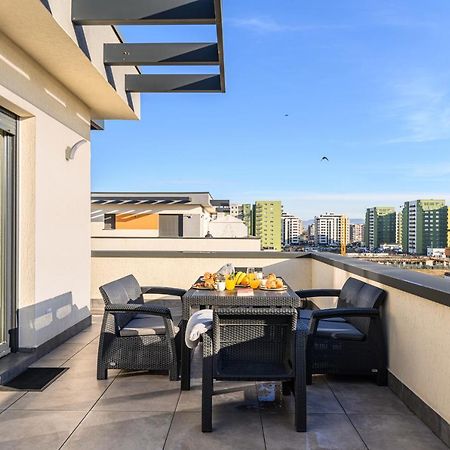 Koa - Moon Penthouse Lägenhet Braşov Exteriör bild
