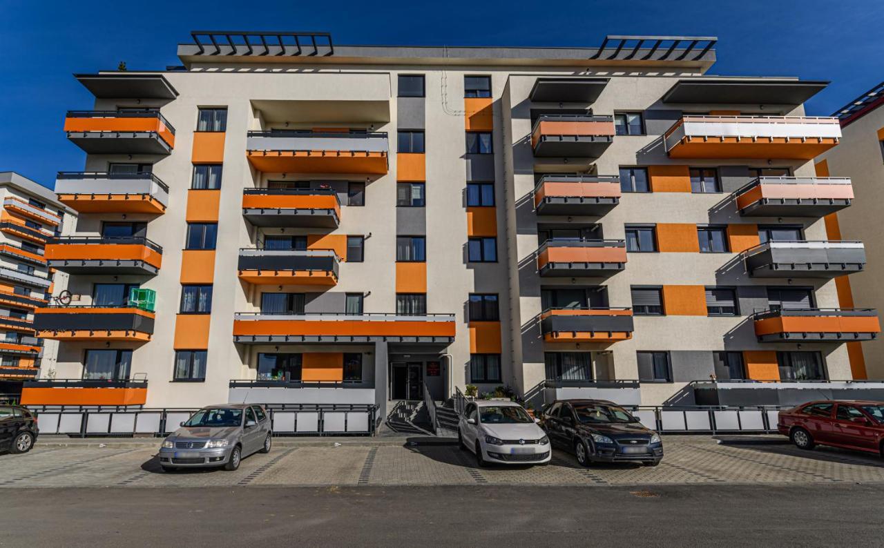 Koa - Moon Penthouse Lägenhet Braşov Exteriör bild