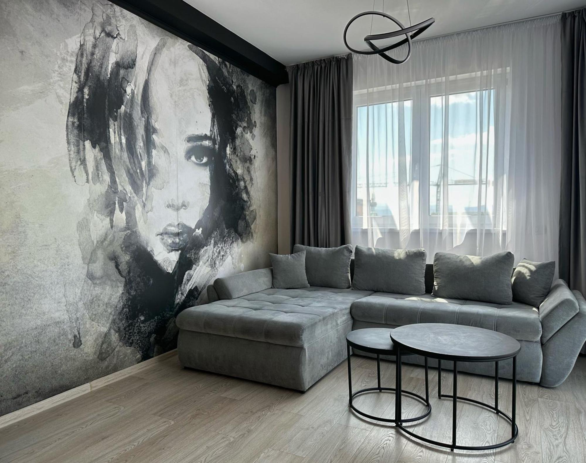 Koa - Moon Penthouse Lägenhet Braşov Exteriör bild